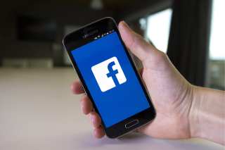 Facebook Seeks $1B To Launch Crypto Payments Rails