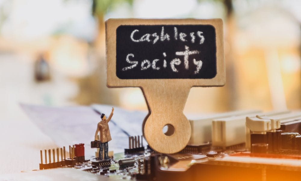 New Jersey Outlaws Cashless Businesses
