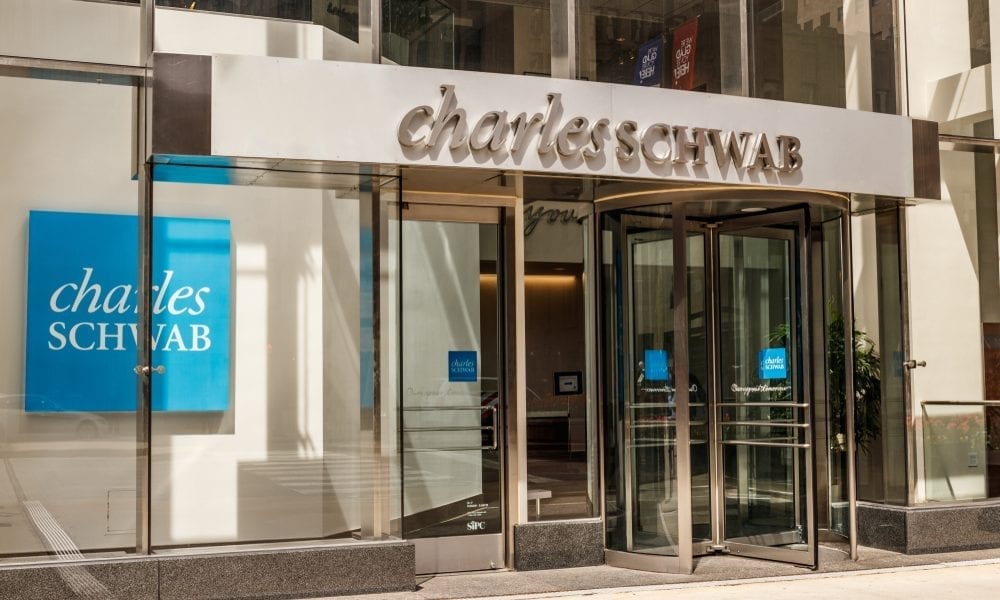 Schwab Bets Big On Subscription-Based Investing