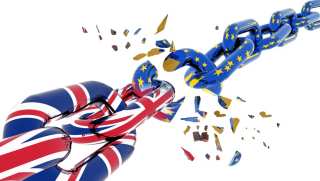 easyJet: Drawn-Out Brexit Could Impact Earnings