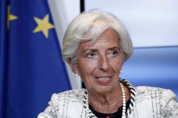 IMF Director Lagarde Warns Economy Has Slowed