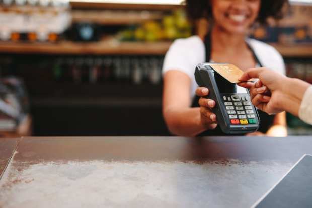 Wells Fargo Rolls Out Contactless Credit, Debit Cards