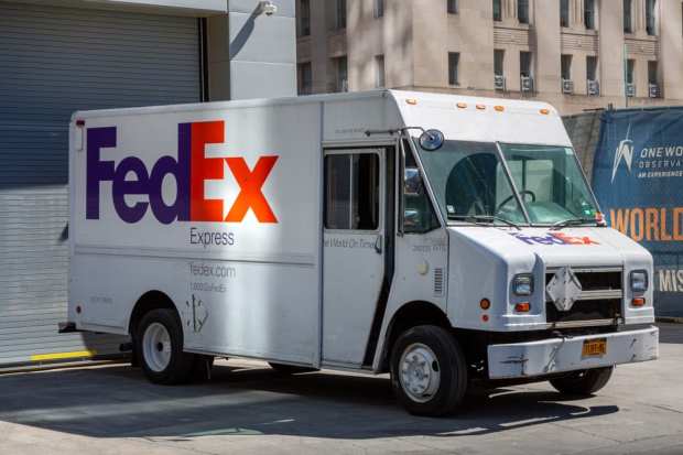 FedEx To Deliver Seven Days A Week