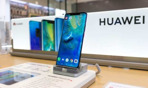 After US Blacklist, Huawei Weighs Its Options For Phones