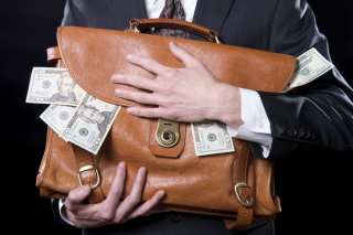 NY Seizes Municipal Credit Union After Embezzlement