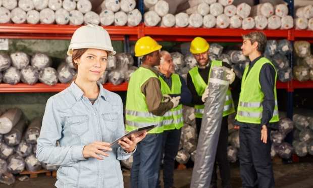 Amazon’s One-Day Shipping Pledge Boosts Logistics Startups