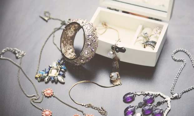 How Catbird Broke Into Branded Jewelry