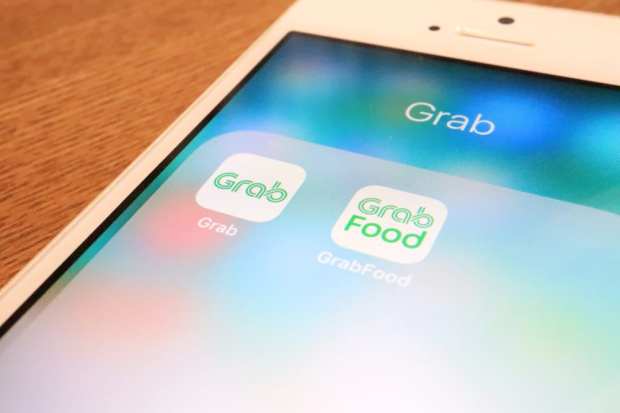Grab Moves To Spin Off FinServ Assets
