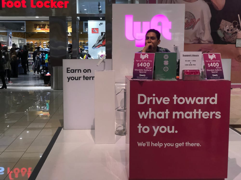 Lyft Shares Continue Tumble, Sparking Fears Over Uber