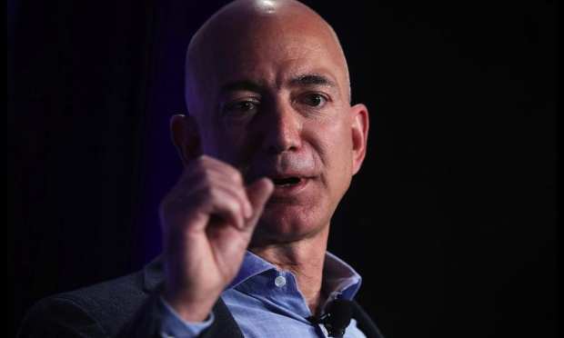 Bezos Expects Robotic Hands To Be Ready Within 10 Years