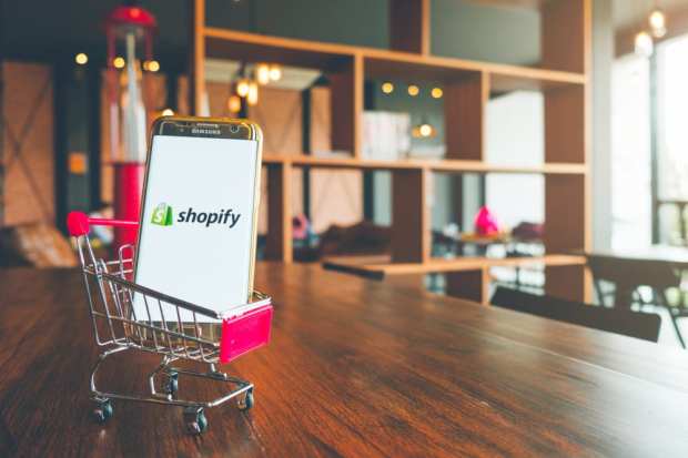 Shopify Ping Adds Apple Business Chat Support