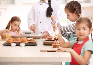 When Subscription Boxes Bring Cooking Lessons To Families