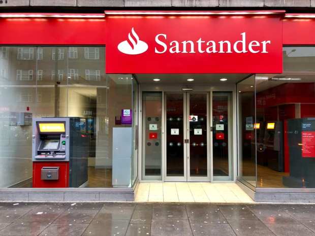 Norwegien Regulator Slaps Santander With $1M Fine For AML Issue