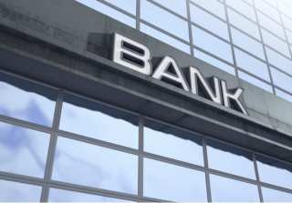 Japan’s Struggling Regional Banks Take Investment Risks To Stay Afloat