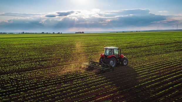 U.S. Farming Has A Banking Problem