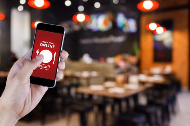 How QSRs Bring Mobile And Digital Payments To The Table