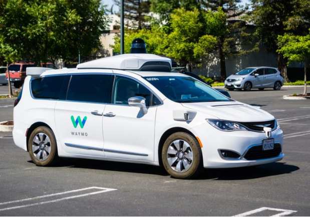 Waymo Experiments With Wireless Internet In Robotaxis