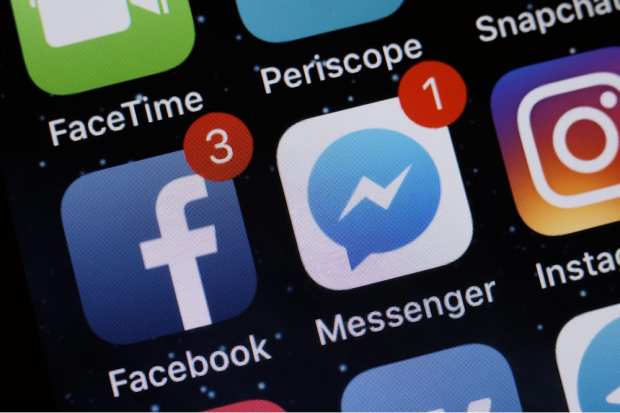 Facebook To Combine Messenger, Instagram Chat