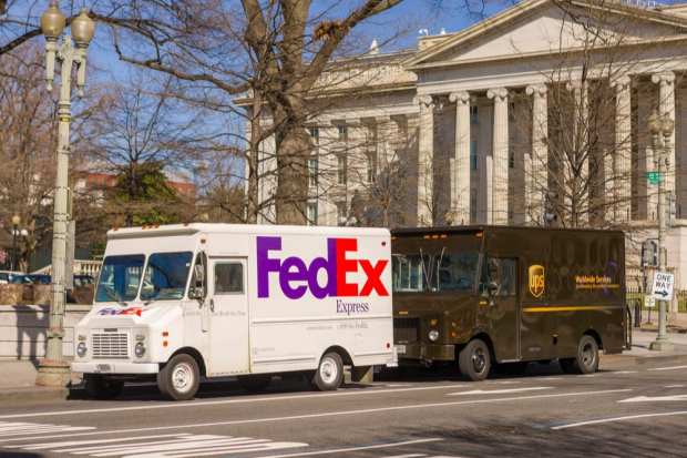 UPS, FedEx To Use Lower-Paid Drivers On Sundays