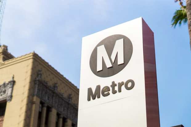 LA Metro Dispute Highlights Contract Challenges