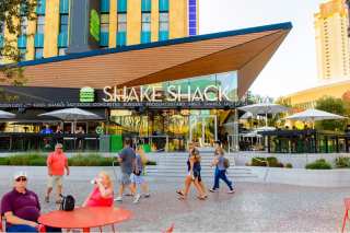 Shake Shack Teams With Grubhub For Delivery