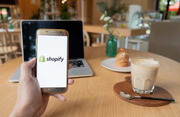 Shopify Launches Chat