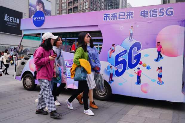 Goldman Predicts Huge Gains For Telecoms With 5G