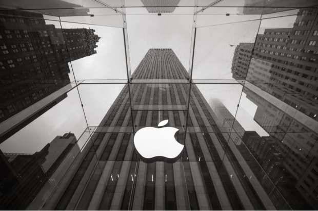 Apple iPhone Launch Pushes Market Cap Past $1T Again