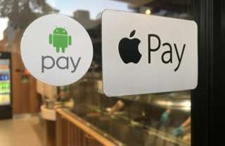 Apple Card Users To Get 3 Pct Cash Back At Walgreens