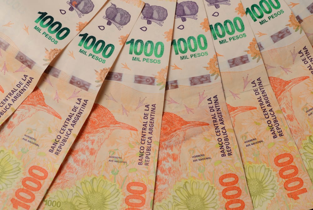 Argentine Currency Controls Could Trigger Black Market Trading