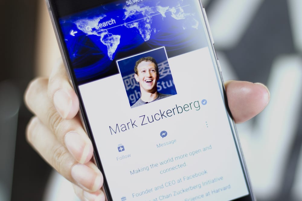 Zuckerberg Visits DC To Talk Tech Laws With Senators  