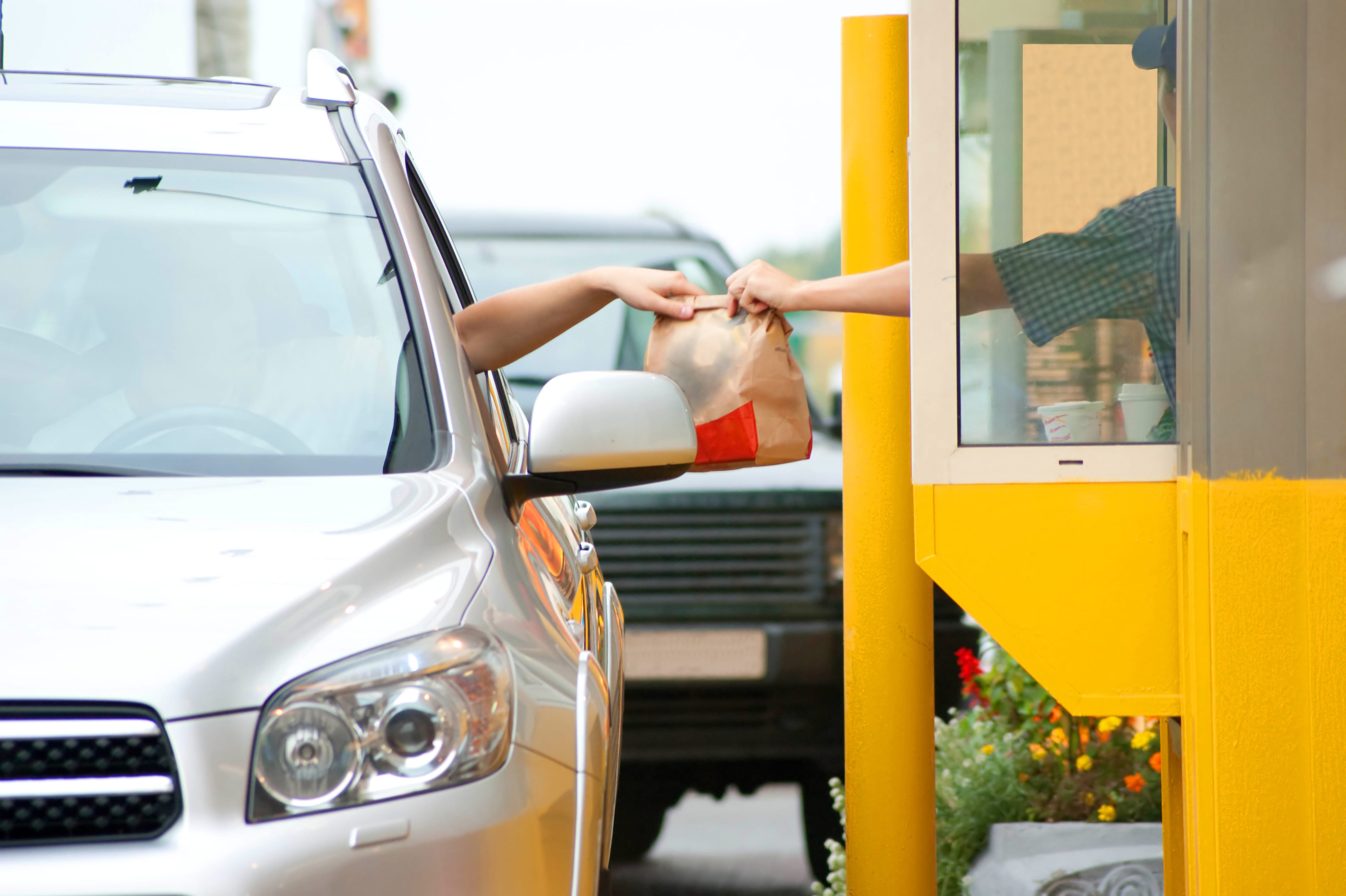 Deep Dive: How Artificial Intelligence Makes QSRs Smarter