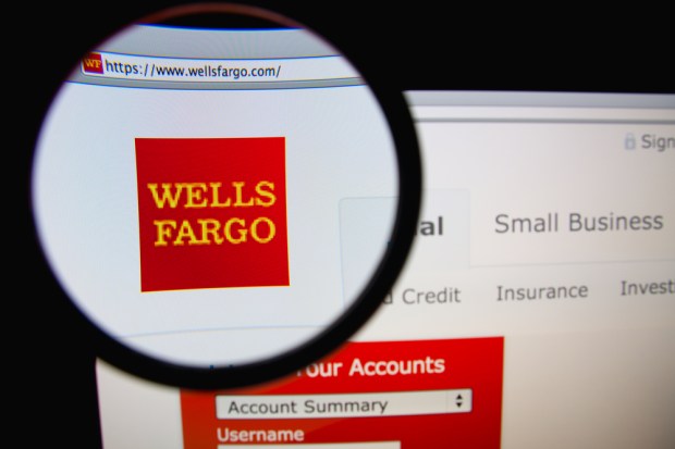 Wells Fargo’s Stablecoin Pilot Targets X-Border Corporate Transfers
