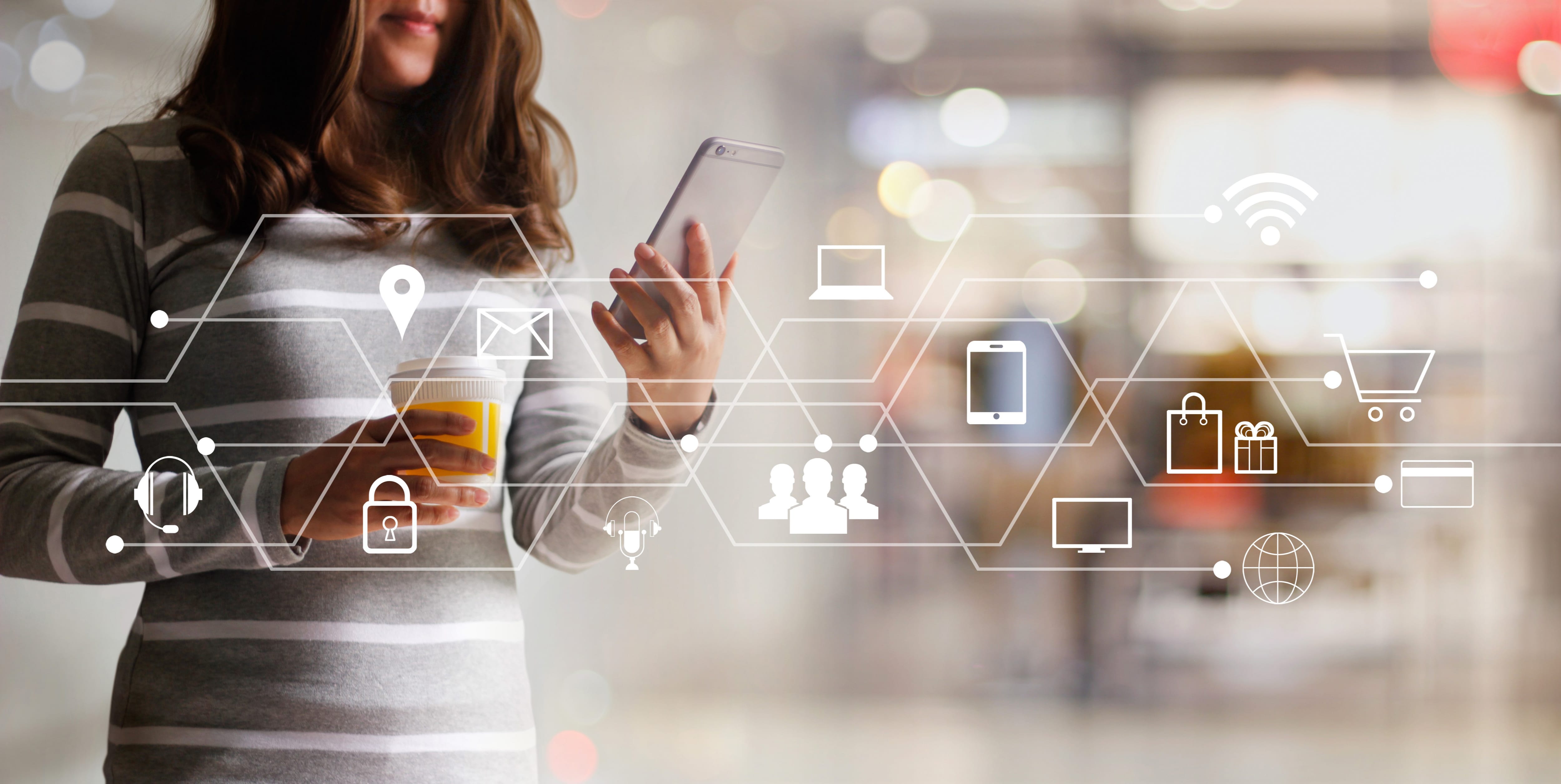 As Year Winds Down, Retailers Get Ready For 5G Revolution