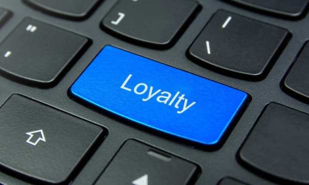 Loyalty button keypad