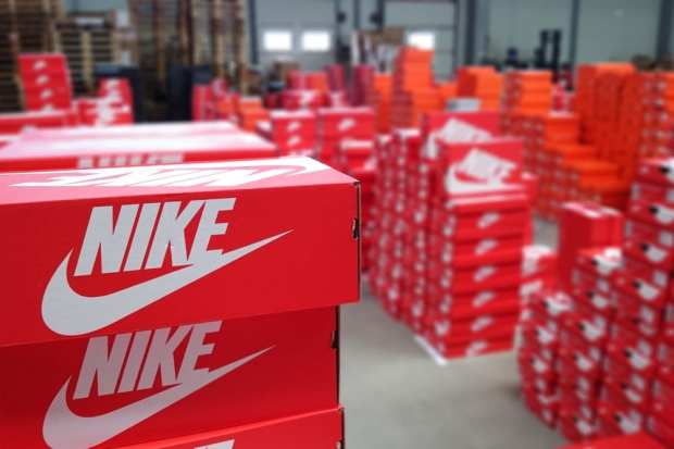 Nike Shares Swing On News Of CEO’s Departure