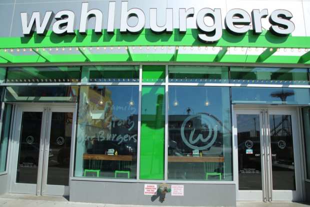New Wahlburgers App Offers Order-Ahead And Rewards