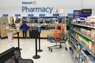 Walmart To Pilot Program To Connect Employees With Doctors
