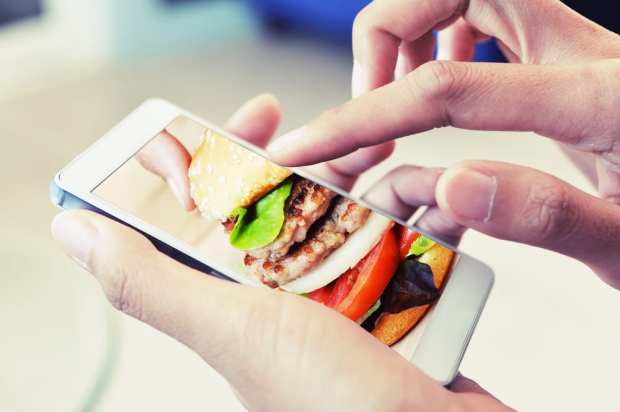 How Digital Platforms Are Changing Food Ordering