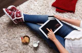 Holiday Shoppers Forecasted To Spend Record $143.7B