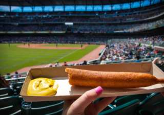 How FanFood Brings Mobile Ordering To Sports And Concerts