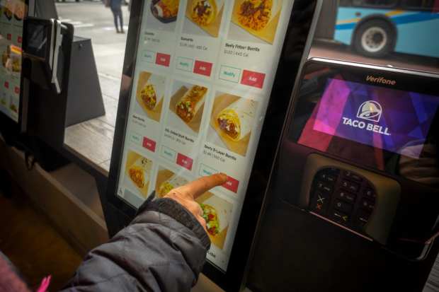 How QSRs Personalize Ordering With Kiosks
