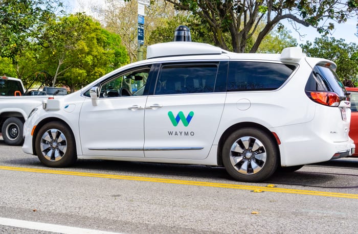 Waymo Says ‘Completely Driverless’ Minivans Coming To AZ