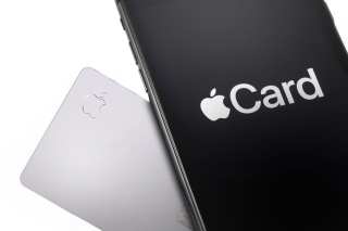 Goldman CEO Denies Claims Of Apple Card Credit Biases