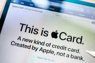 Goldman Denies Discriminatory Apple Card Practices, Says It Will Reassess Limits