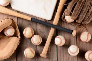 When Subscription Boxes Help Coaches Step Up To The Training Plate