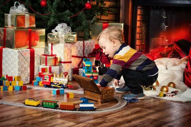 Retailers Innovate With Toys This Holiday Season