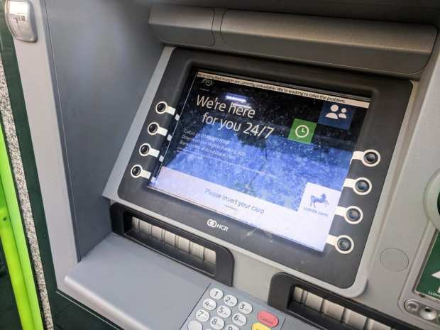 Convenience Stores Losing ATMs In UK Over Higher Fees