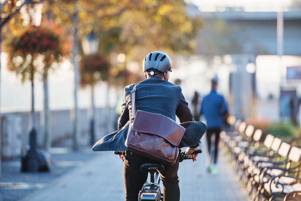 Can Faster Shared Bikes Change US Commutes?