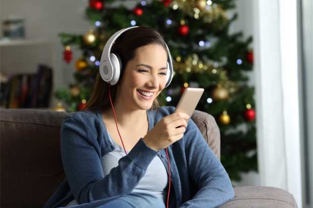streaming Christmas music